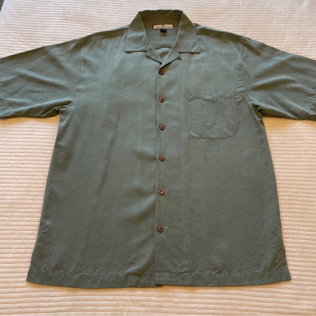 Tommy Bahama Hawaiian Button Up Shirt Silk Palm Trees Mens S PreOwned